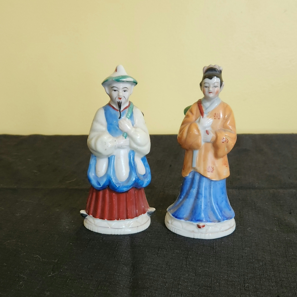 Occupied Japan Porcelain Man & Woman Figurine Set
